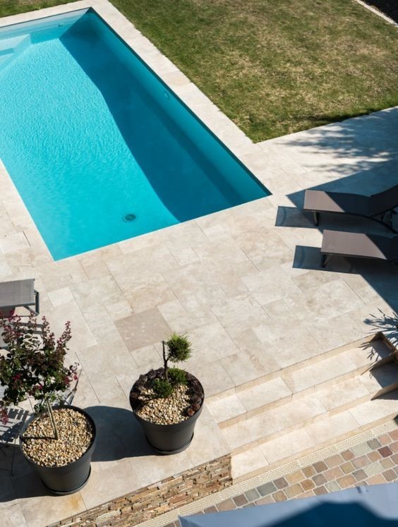 Carrelage pour piscine extérieur